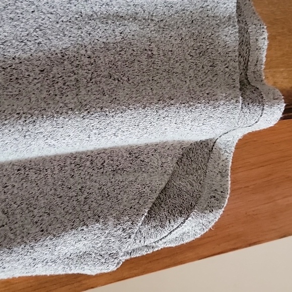 Women's Gray V-Neck Top - Picture 4 of 4